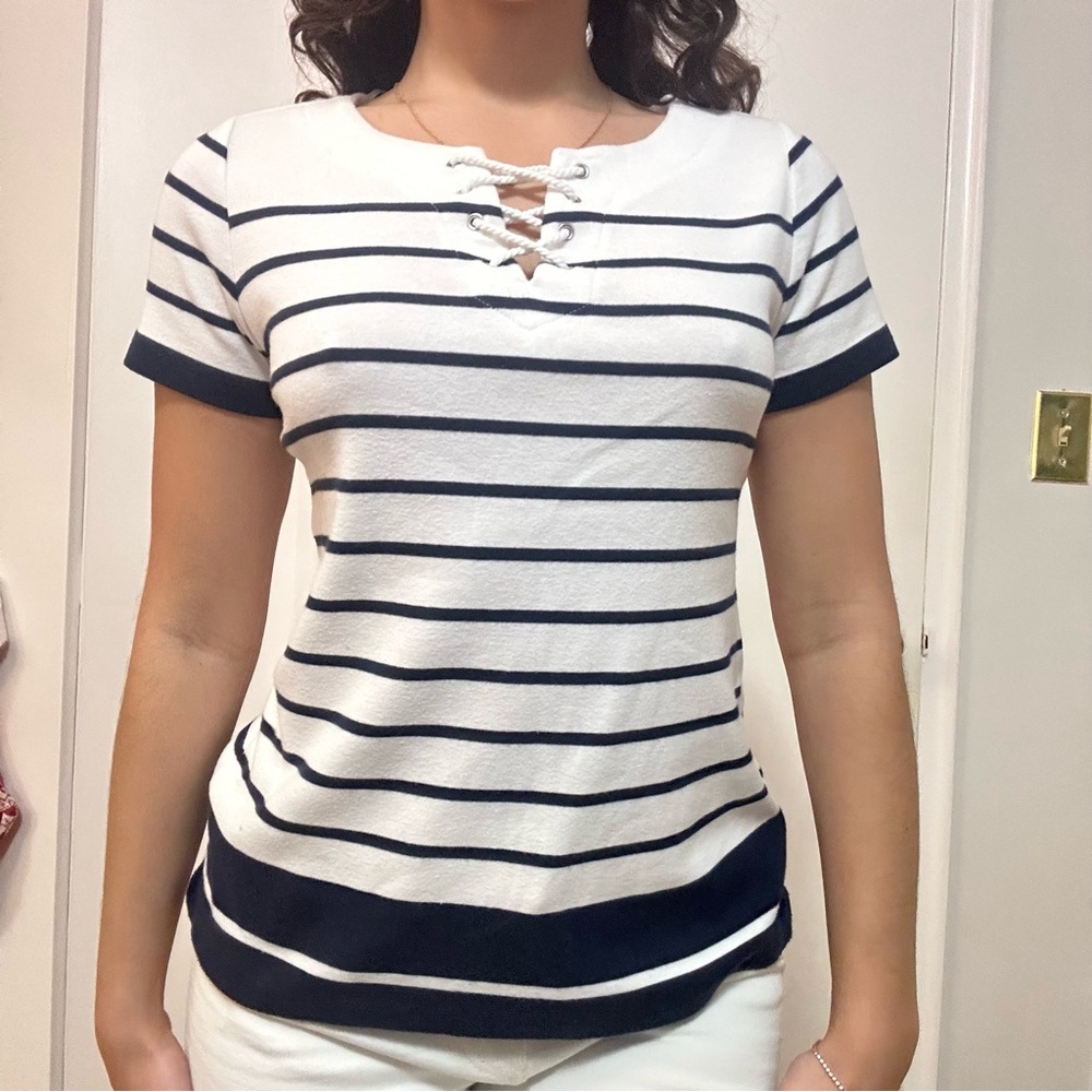 💜 Karen Scott Striped White & Navy Cotton Top Size Small